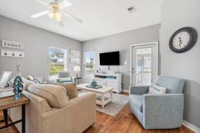 4013 One minute to beach Two pools dog friendly